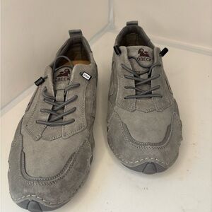 DBECK women’s  Suede Gray walking/hiking Sneakers